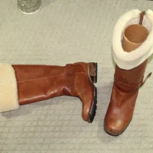 Ugg Australia Langley Women's Size 8 Cognac Leather Sheep Skin Tall Boots