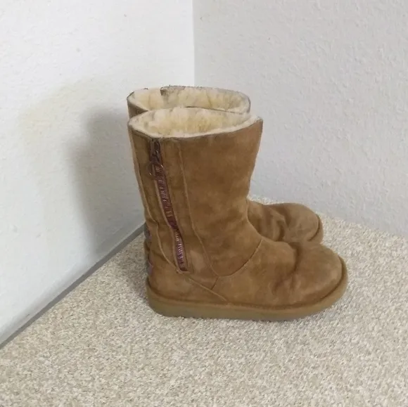 Ugg Australia Payton Sheepskin Suede Boots.