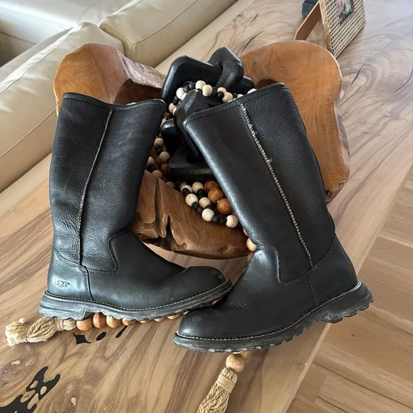 Ugg Brooks Boots