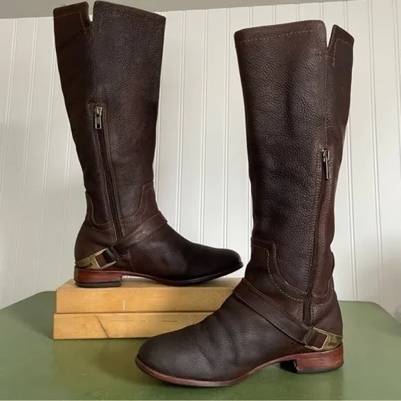 UGG CHANNING Pebbled Leather Riding Boots #3184