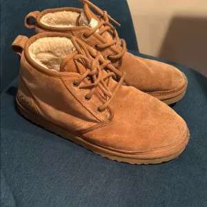 UGG Cozy Tan Suede Men's Boots
