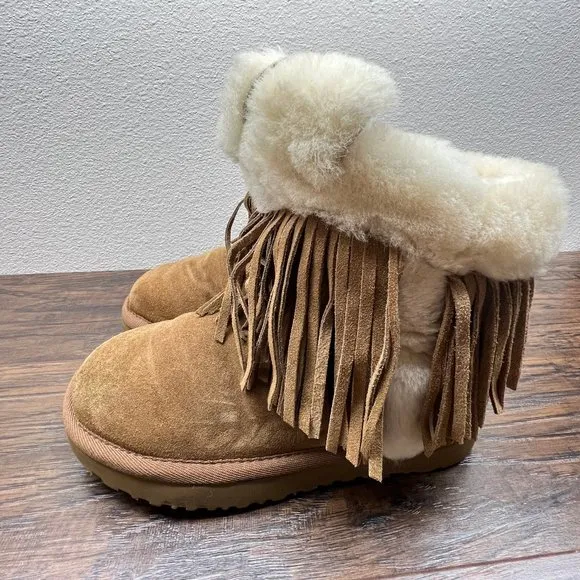 UGG Darlala Bunny Fringe Fur Chestnut Suede Girls Boots Size 4 1100550