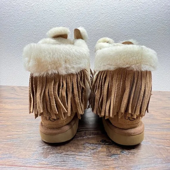 UGG Darlala Bunny Fringe Fur Chestnut Suede Girls Boots Size 4 1100550