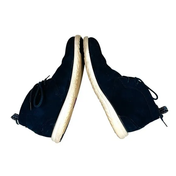 Ugg ENERG Chukka Boots Mens Size 10.5 Navy Blue Suede Treadlite Lace Up Casual