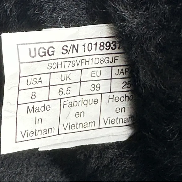 UGG Kasen Suede Tall Boots. Size 8