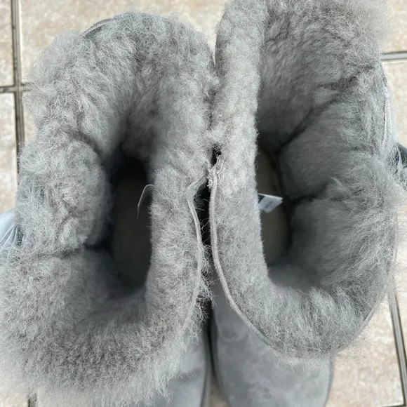 UGG Kids Pala Lace Up Silk Ribbon Boots Suede