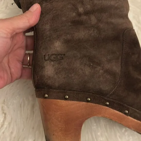 UGG Lynnea Brown Suede Sherpa Lined Clog Heel Wooden Sole Women's Boots 7