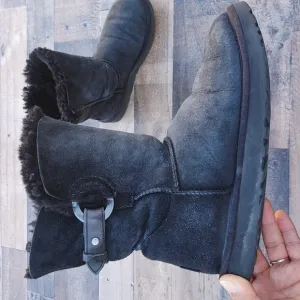 UGG Nash Black Sherling Suede leather Boots sz 8 women's