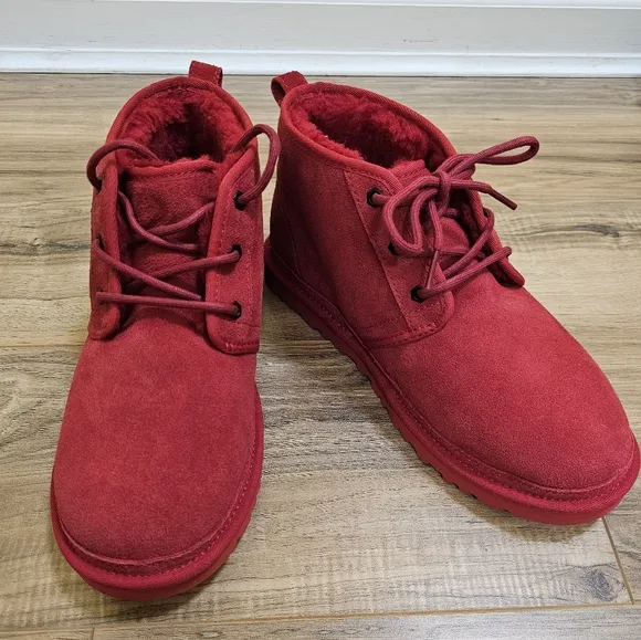 UGG Neumel boots, samba red, US 10
