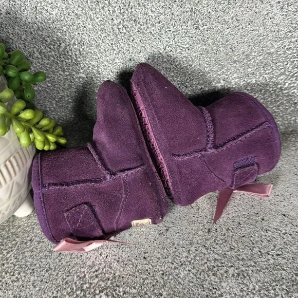 UGG Ozlana Purple Suede Leather Baby Boots Size 1