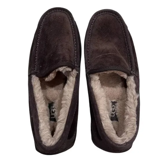 UGG Plush Men's Slipper Ascot Corduroy II Lined Stout Brown US 7