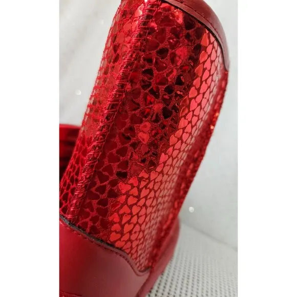 UGG Toddler Girls Red Hearts Boot Metallic Red Size 3, NEW!