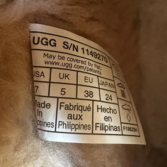 Ugg “Ultra Mini Speckles” Boots Women’s Size 7 EUC!