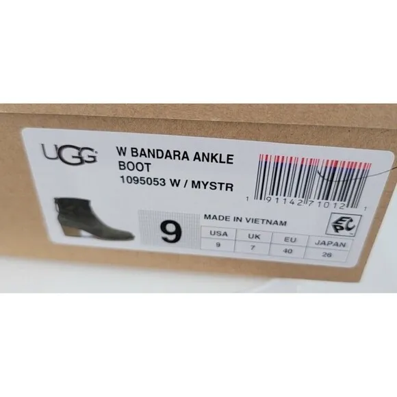 UGG Womens Bandara Ankle Boots