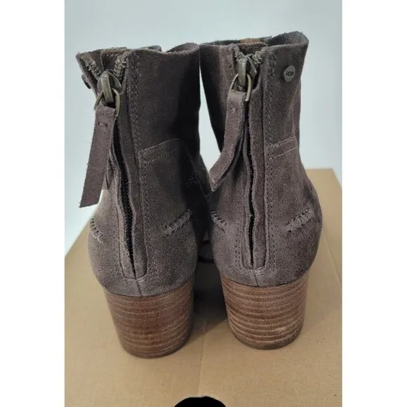 UGG Womens Bandara Ankle Boots