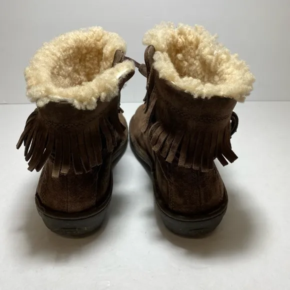 UGG Women's Gaviota Suede Fringe TieAnkle Boots Sheepskin Brown Size 8