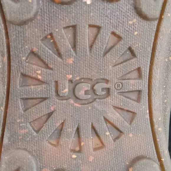 UGG Women's Australia Kary Cuff Sheepskin Boots Black Size 7