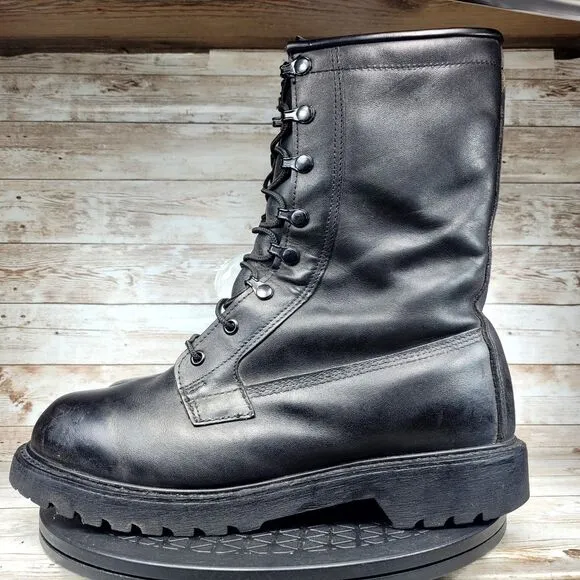 US Military Men's Size 9W Insulated Black Leather Combat Boots Vibram Sole