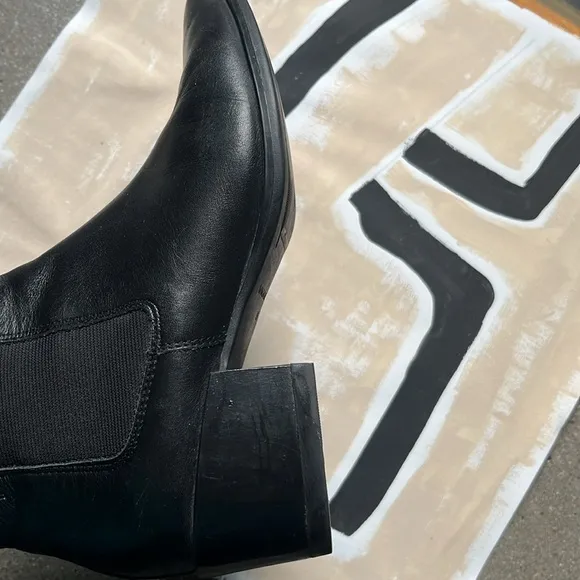 Vagabond MARJA chelsea heeled ankle boots 39