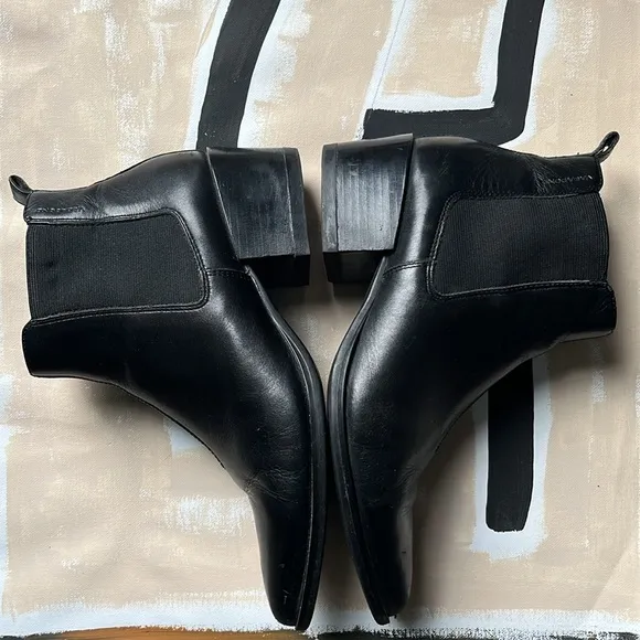 Vagabond MARJA chelsea heeled ankle boots 39