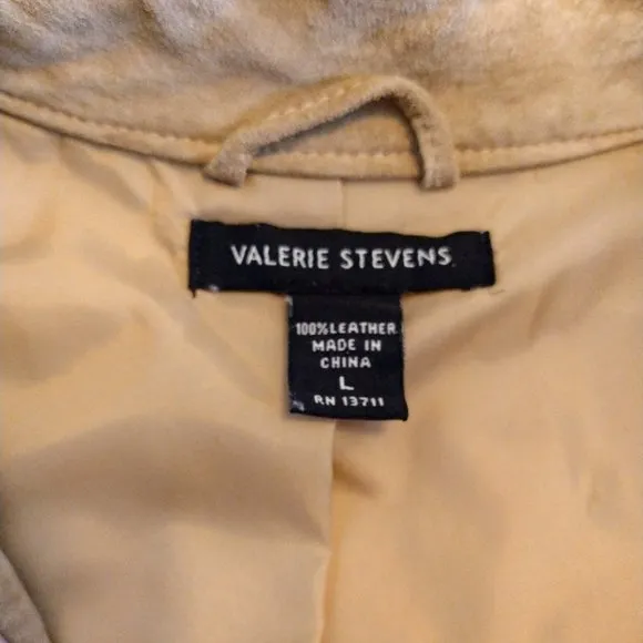Valerie Stevens 100% Suede Leather 2-Piece Suit, Size 10-12 (L)