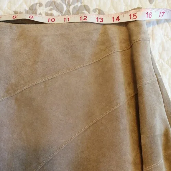 Valerie Stevens 100% Suede Leather 2-Piece Suit, Size 10-12 (L)