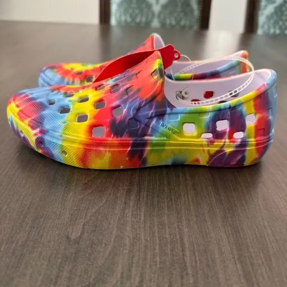 Vans kids Slip-On TRK tie dye skate water rubber Shoes size 2 NWT