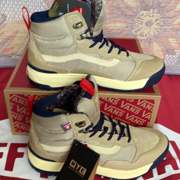 Vans Men’s Ultrarange ExoTaos TaupeVN0A4BVSYUUSneakers Boots