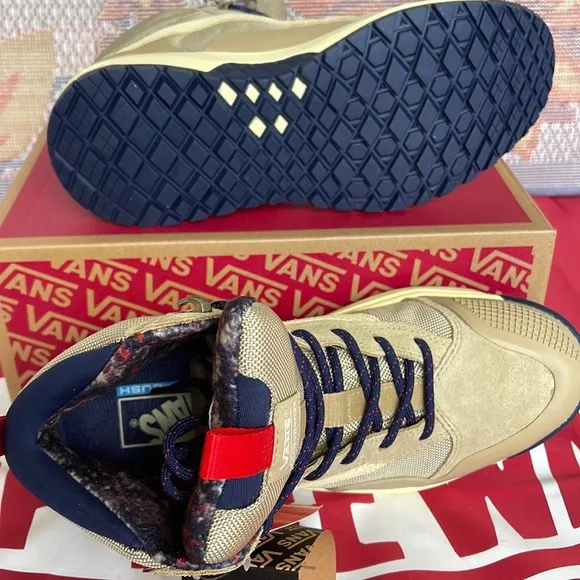 Vans Men’s Ultrarange ExoTaos TaupeVN0A4BVSYUUSneakers Boots
