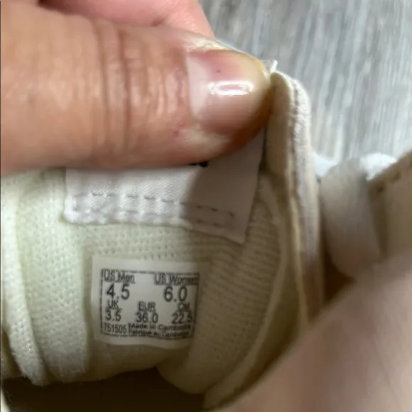 Vans Women's High-Top Sneakers - Pink and White