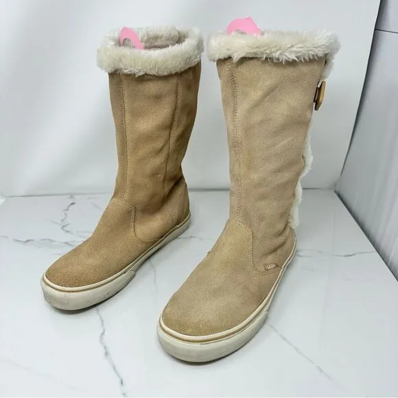 Vans Dasan Suede Boots- Size 7