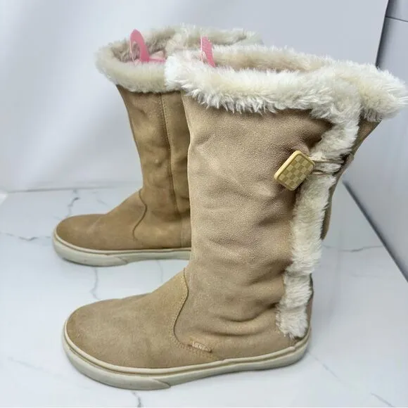 Vans Dasan Suede Boots- Size 7
