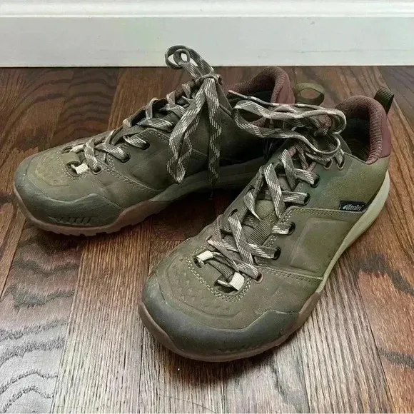 Vasque Alchemist XT UltraDry Hiking Shoes Women’s Size 7 Waterproof Olive 7657