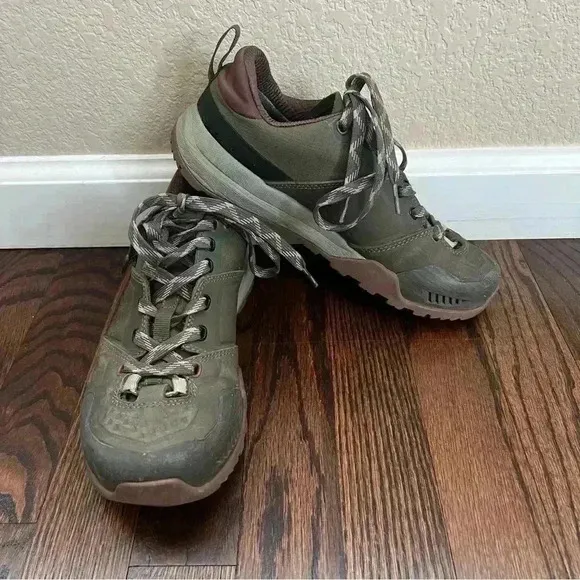 Vasque Alchemist XT UltraDry Hiking Shoes Women’s Size 7 Waterproof Olive 7657