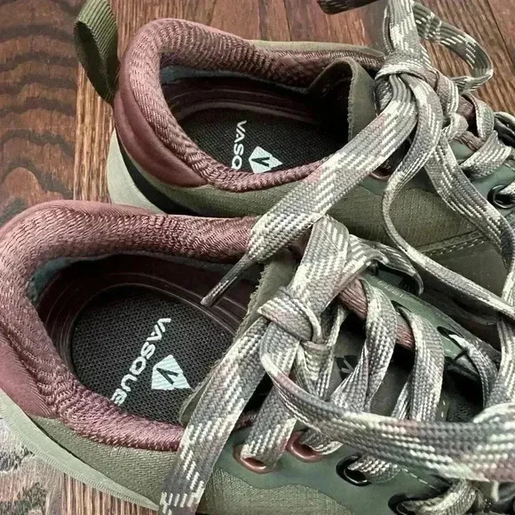 Vasque Alchemist XT UltraDry Hiking Shoes Women’s Size 7 Waterproof Olive 7657