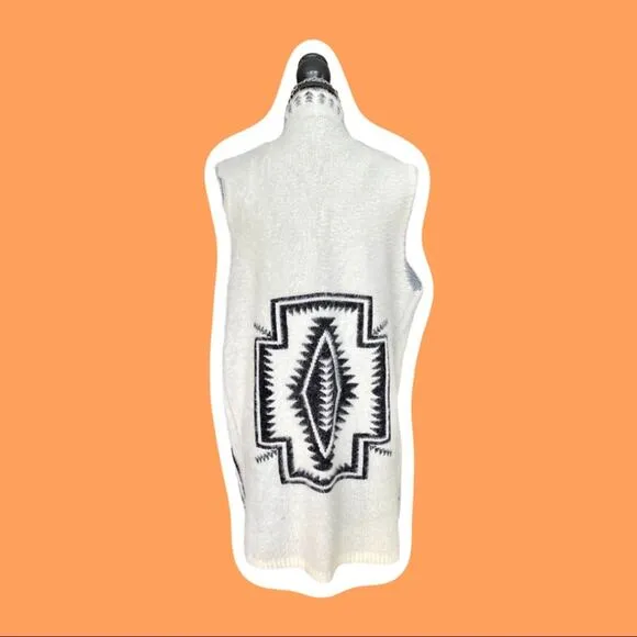VENARIO women's Vest Sweater Callie Southwestern Design size L - LARGE