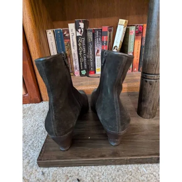 Via Spiga Womens Suede Zip Up Ankle Booties Boots Brown Size 9