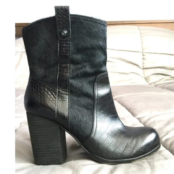 Vince Camuto Bennie Ankle Boot