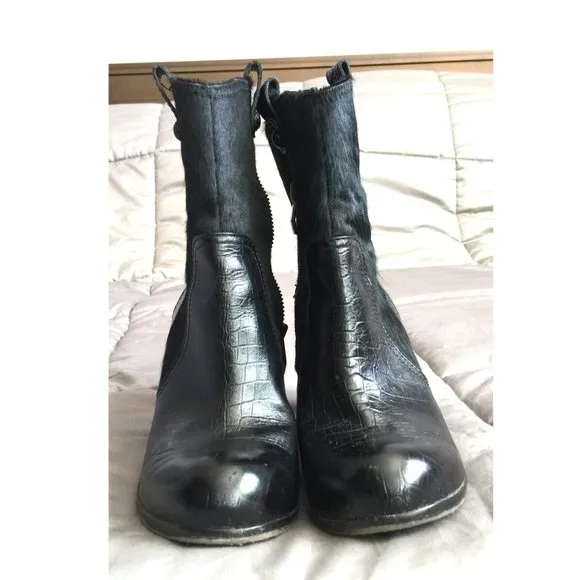Vince Camuto Bennie Ankle Boot