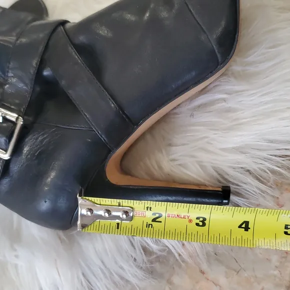 Vince camuto black women's leather open toe bootie heel boots size 7.5M