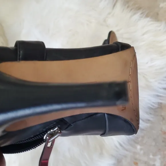 Vince camuto black women's leather open toe bootie heel boots size 7.5M