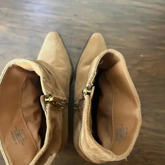 Vince Camuto Camel Brown color Suede Boots-NWOT Size 7.5