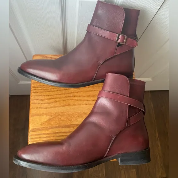 VINCE CAMUTO Hop Cordovan Leather Jodhpur Ankle Boots SZ 8M