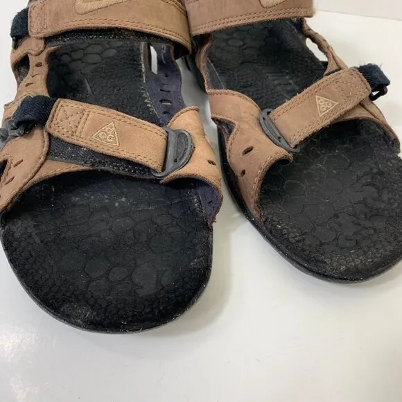 Vintage 90’s Nike Air Deschütz Men’s Sandals Brown and Black Size 10