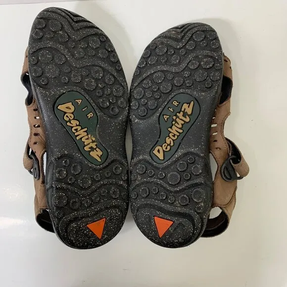 Vintage 90’s Nike Air Deschütz Men’s Sandals Brown and Black Size 10