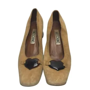 Vintage Moschino Tan Suede Heels with Heart Detail Size 39 - Ultra Rare