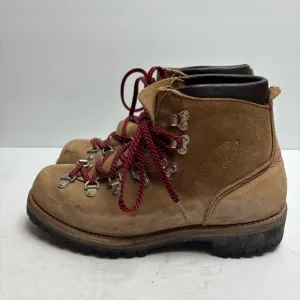 Vintage Vasque 1970s Mountaineering Himing Boots Suede Red Laces Mens size 8.5A