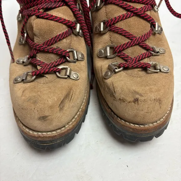Vintage Vasque 1970s Mountaineering Himing Boots Suede Red Laces Mens size 8.5A