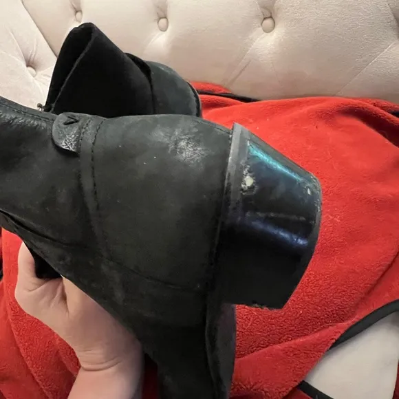 Vionic boots