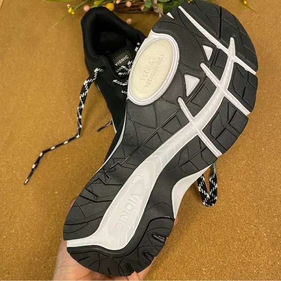 VIONIC Womens Sneakers Tokio Black Fitness Walking Shoes Athletics Size 6.5